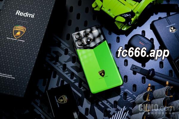 2023122314 联名兰博基尼，redmi K70 Pro 冠军版勇夺速度与激情