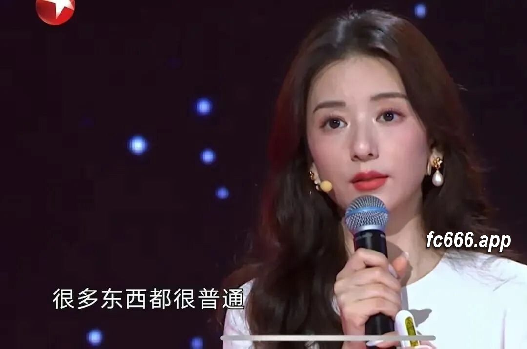 2024020510 天王嫂方媛亮相综艺，颜值与贵气引网友热议