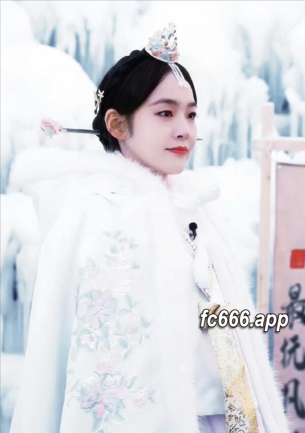 2024020618 朝鲜族服饰引争议，张佳宁传统装扮触动韩网友敏感神经