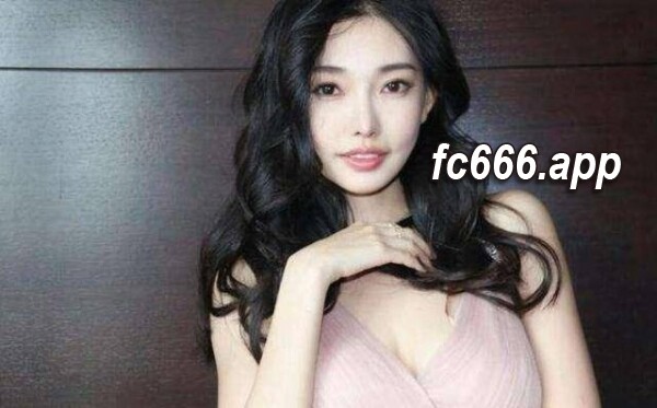 2024020618 电影新星童菲：从影坛素人到26亿票房女神