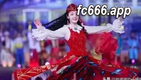 2024021021 春节联欢晚会上迪丽热巴舞蹈成亮点，引爆网络热议